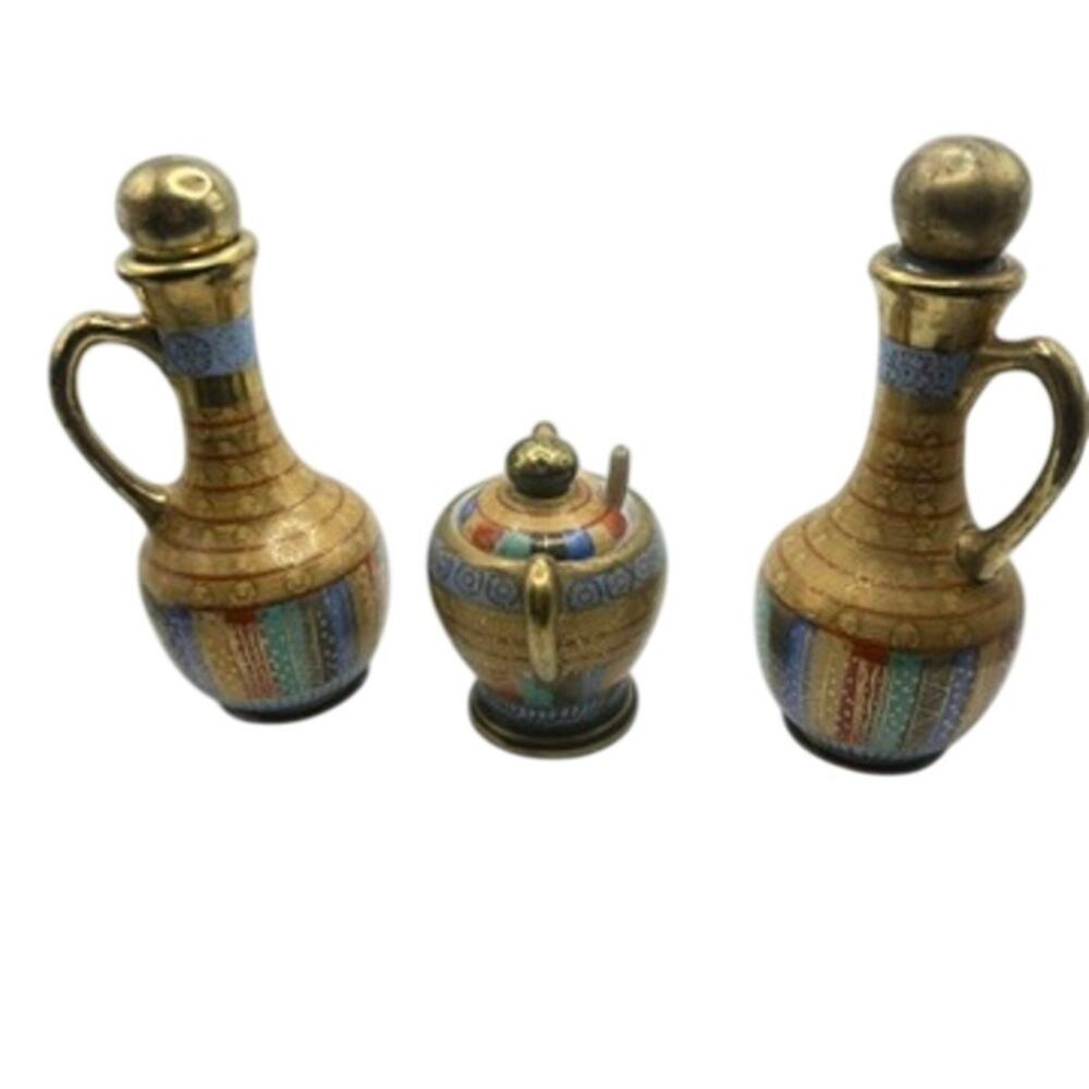 Japanese Kutani "Thousand Faces" 3-Piece Porcelain Condiment Cruet Set Vintage